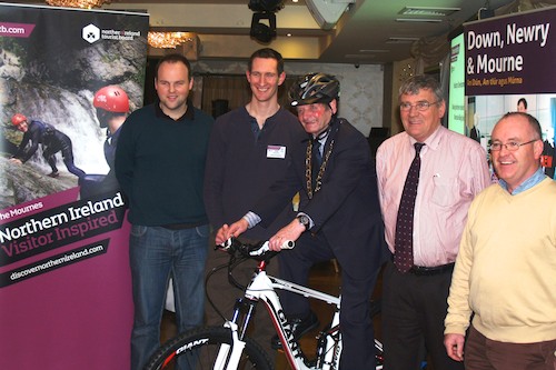 Outdoor Recreation Northern Ireland’s Activity Tourism Manager, Chris Scott, joined Newry & Mourne District Council Mayor John McArdle and other councillors to welcome over one hundred local businesses to the Northern Ireland Tourist Board’s Industry Development Seminar on how to effectively cater for visiting mountain bikers.